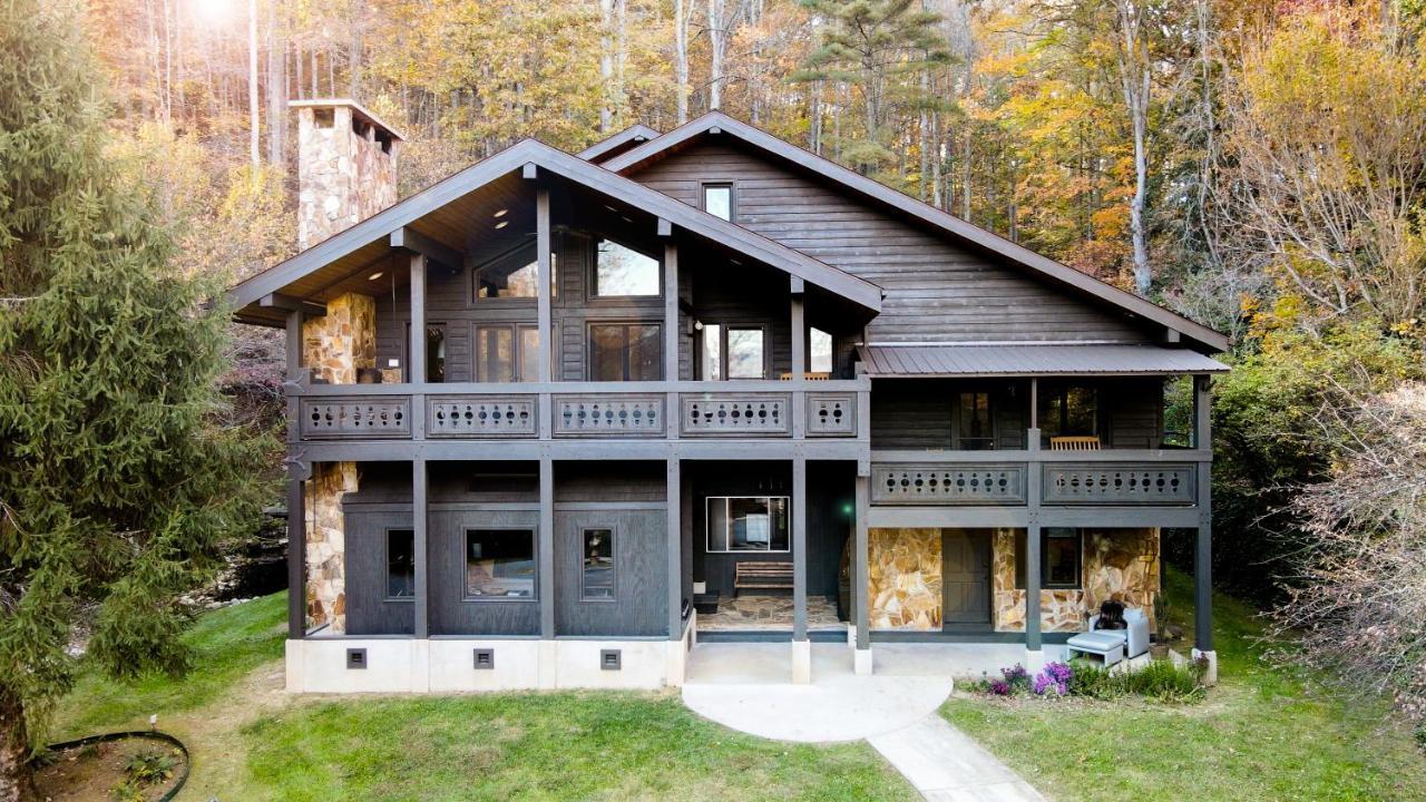 Outland Chalet & Suites Great Smoky Mountains Whittier Exterior foto